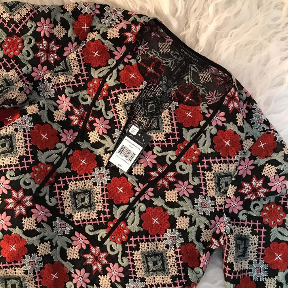 BCBGMAXAZRIA Floral Embroidered Split Neck Dress - Picture 6 of 8
